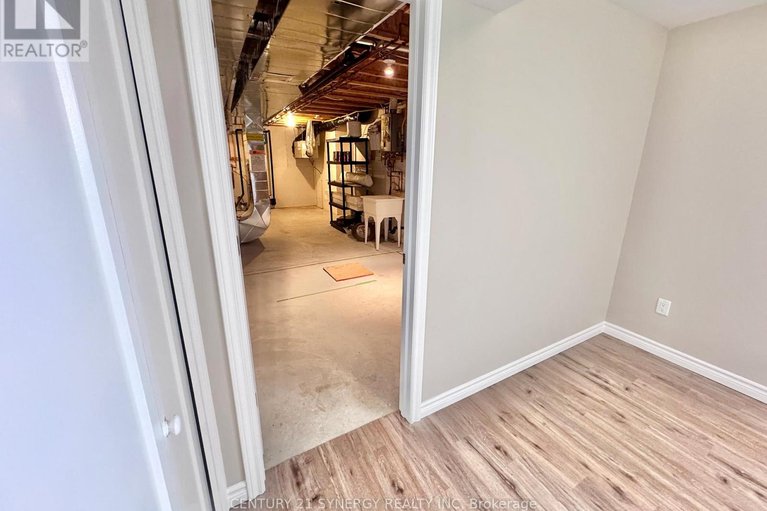 29621618/457-honeyborne-street/mississippi-mills-ramsay-twp/mississippi-mills/ontario/K0A1A0_25