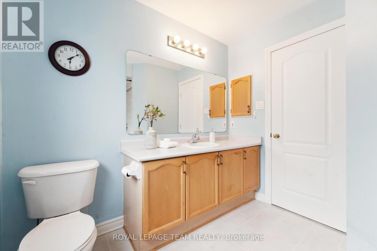 28392923/39-vermont-avenue/barrhaven-east/ottawa/ontario/K2G6M2_36