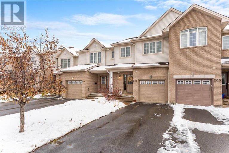 29102957/202-arrita-street/ottawa/ontario/K2S0J7_57