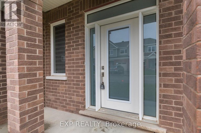 29619004/516-loury-row/orleans-village/ottawa/ontario/K1W0M7_3