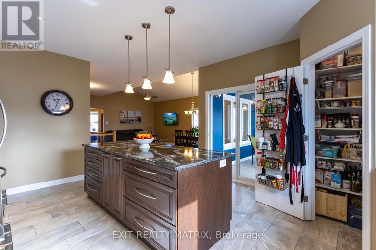 29354961/484-bruges-street/embrun/russell/ontario/K0A1W0_25