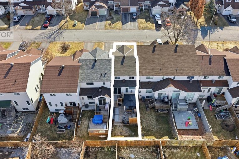 29644136/1902-hennessy-crescent/fallingbrookgardenway-south/ottawa/ontario/K4A3X7_43