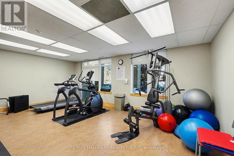 29358545/315-205-bolton-street/lower-townbyward-market/ottawa/ontario/K1N1K7_24