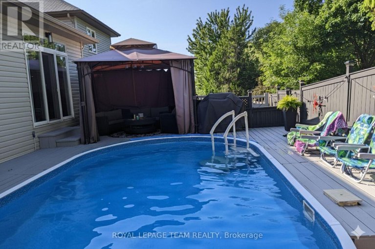 29264458/333-antigonish-avenue/springridgeeast-village/ottawa/ontario/K4A0T9_36