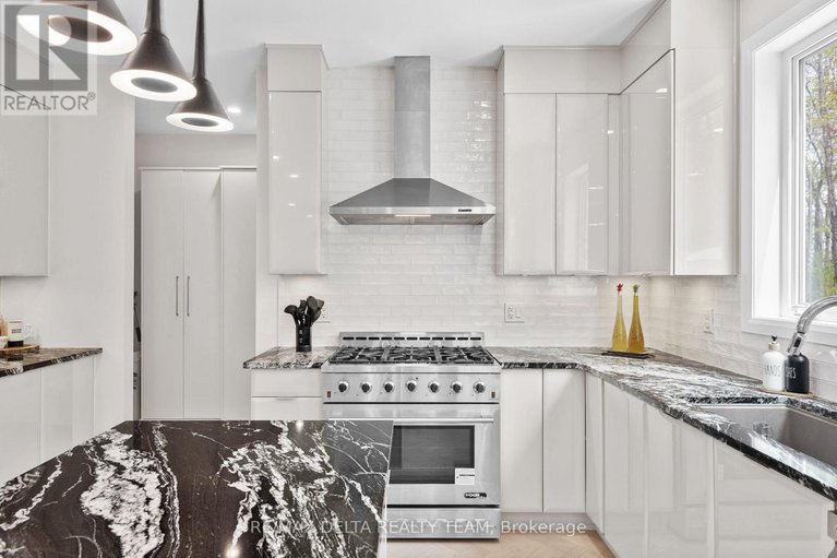 28323311/820-mercier-crescent/orleans-village/ottawa/ontario/K1W0N6_13