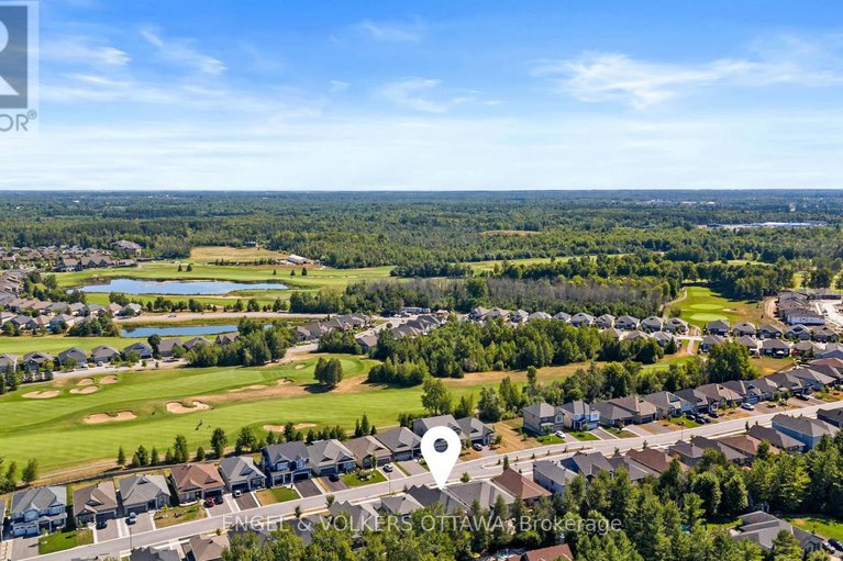 28785703/209-blackhorse-drive/north-grenville-twp-kemptville-south/north-grenville/ontario/K0G1J0_45