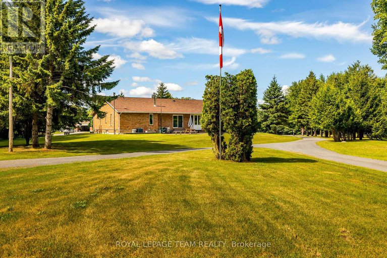 28645079/634-david-manchester-road/huntley-ward-south-west/ottawa/ontario/K0A1L0_37
