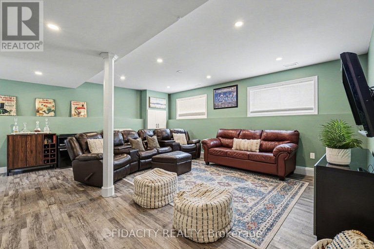 29603147/266-clifford-campbell-street/fitzroy/ottawa/ontario/K0A1X0_24