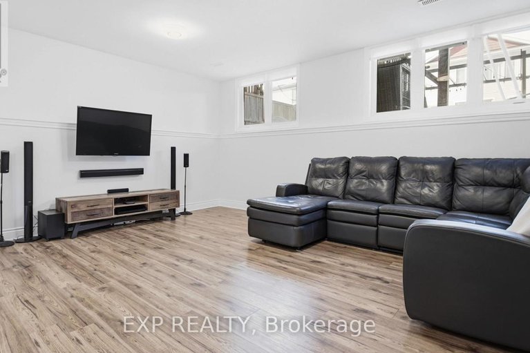 29590744/390-ann-street/almonte/mississippi-mills/ontario/K0A1A0_29