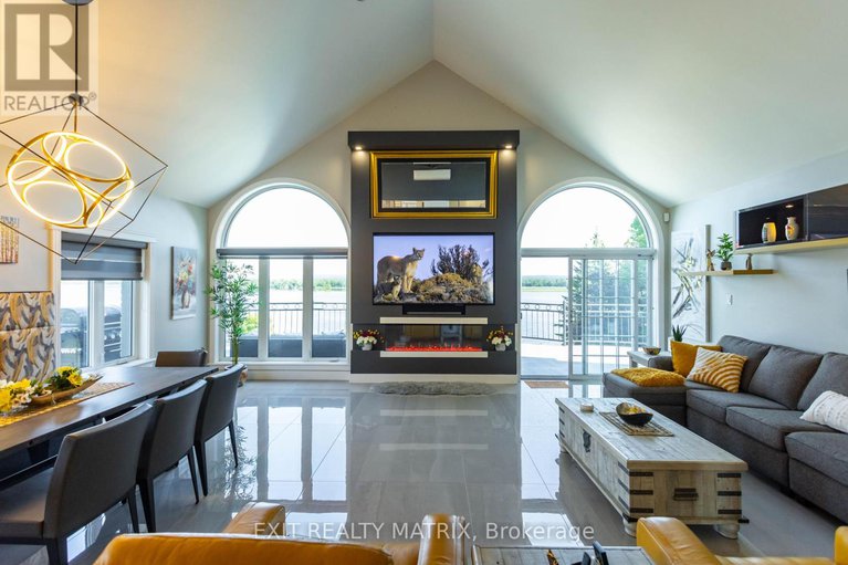 28387105/3835-old-highway-17/clarencerockland-twp/clarence-rockland/ontario/K4K1W2_7