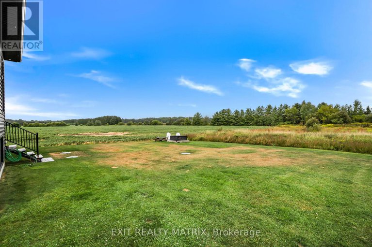 28790926/529-voie-ferree-road/clarencerockland-twp/clarence-rockland/ontario/K0A2A0_31