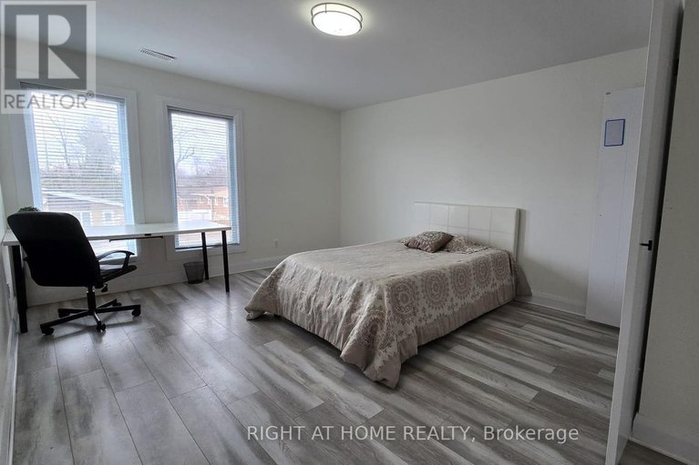 28363537/1558-62-baseline-road/meadowlandsst-claire-gardens/ottawa/ontario/K2C0B3_21