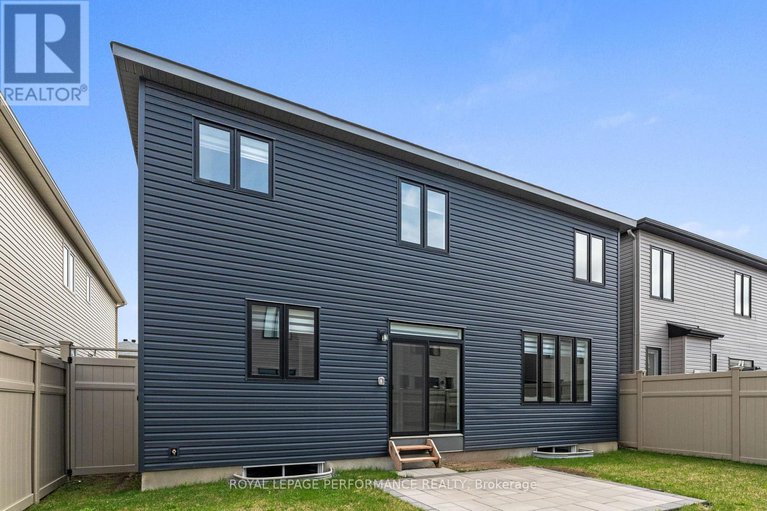 28303543/95-ralph-erfle-way/half-moon-bay/ottawa/ontario/K2J6W2_37