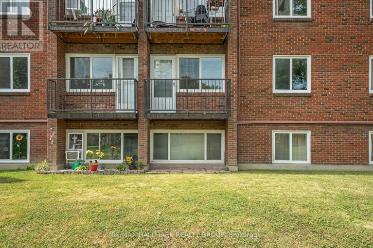 28804726/203c-2041-arrowsmith-dr-drive/beacon-hill-south/ottawa/ontario/K1J7V7_18