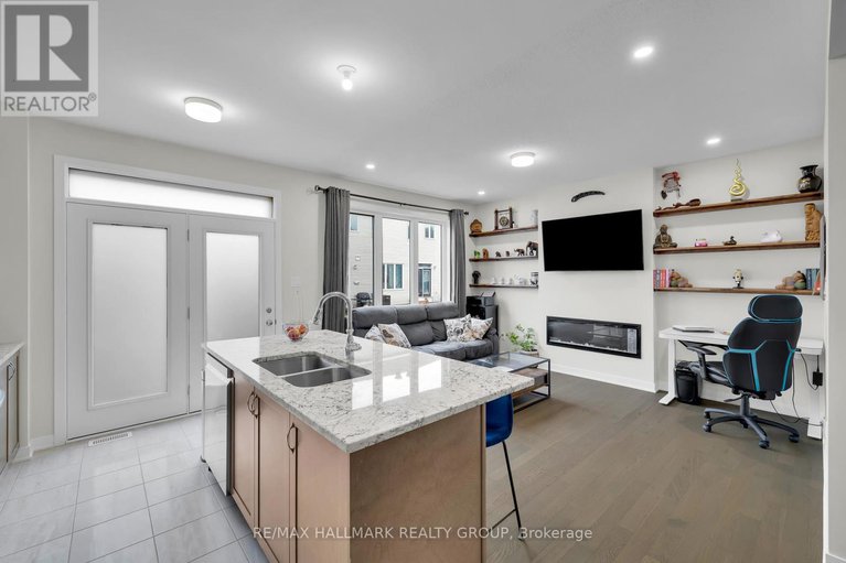 29156490/1076-curraglass-walk/stittsville-north/ottawa/ontario/K2S3A3_6