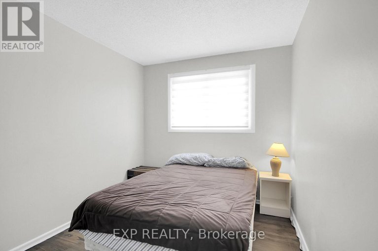 28739048/83-hadley-circle/bells-corners/ottawa/ontario/K2H7Z8_33