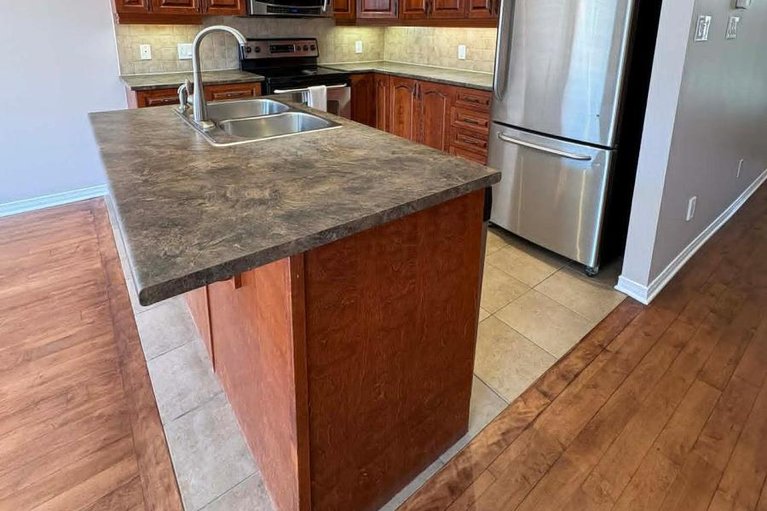 29639074/756-nakina-way/riverside-southgloucester-glen/ottawa/ontario/K1V2J1_9