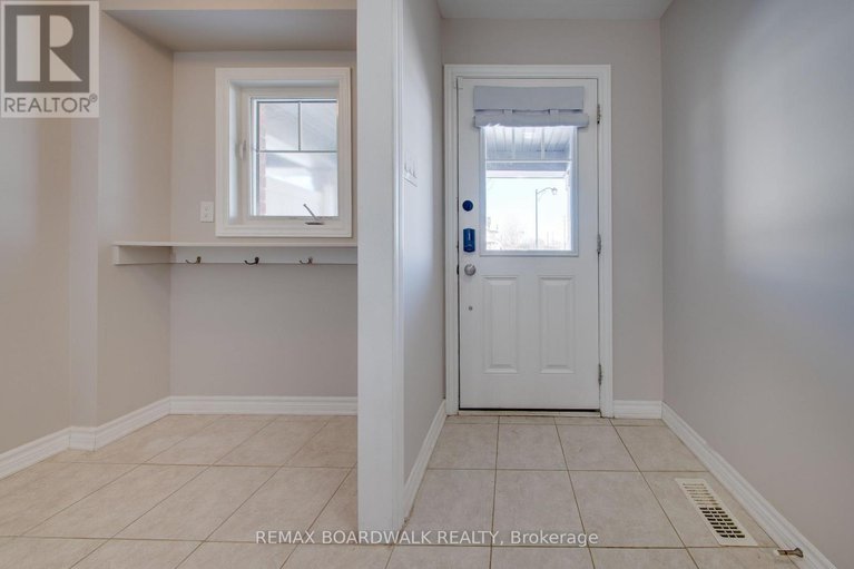 29283781/132-conifer-creek-circle/emerald-meadowstrailwest/ottawa/ontario/K2M0M2_3