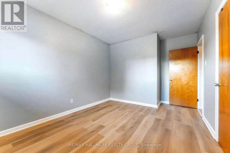 28737782/1921-navaho-drive/bel-air-heights/ottawa/ontario/K2C0T5_20