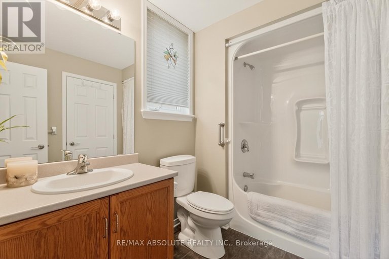 29610976/72-riverstone-drive/stonebridge/ottawa/ontario/K2J5E6_27