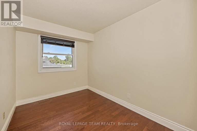 28523246/77-12-bentbrook-crescent/heritage-park/ottawa/ontario/K2J3X9_24