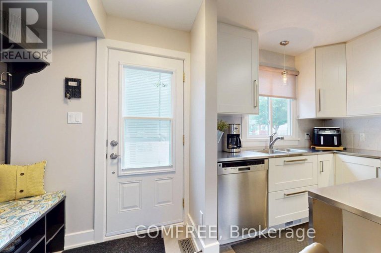 28595259/55-binscarth-crescent/glencairnhazeldean/ottawa/ontario/K2L1R9_8
