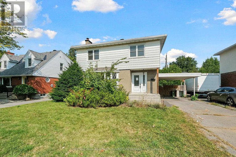 28850275/809-smyth-road-n/elmvale-acres/ottawa/ontario/K1G1P2_2