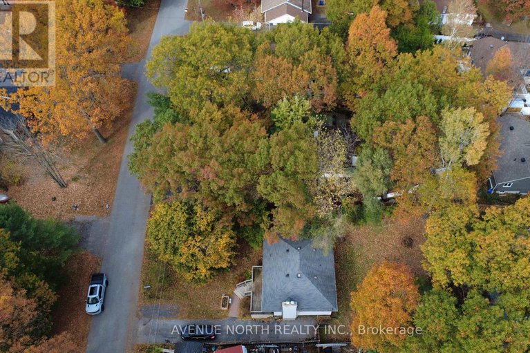 29034612/116-woods-road/constance-bay/ottawa/ontario/K0A3M0_40