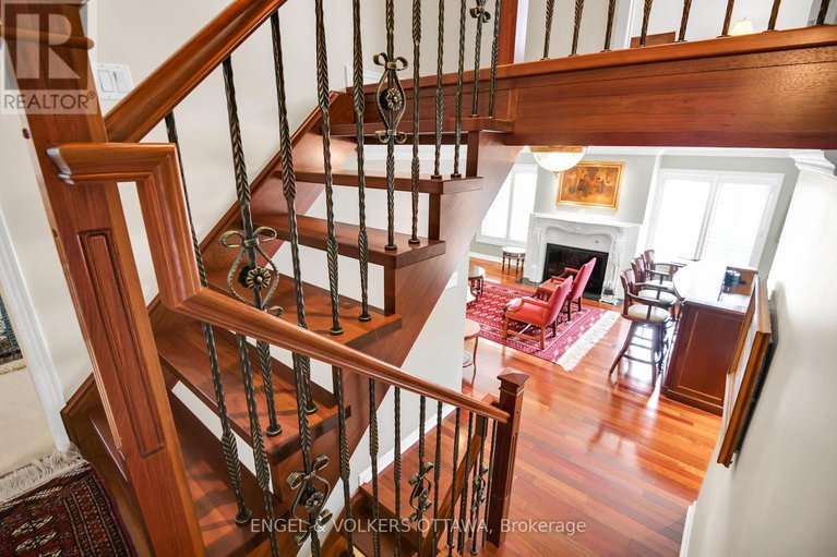 29253843/1-65-whitemarl-drive/rockcliffe/ottawa/ontario/K1L8J9_23