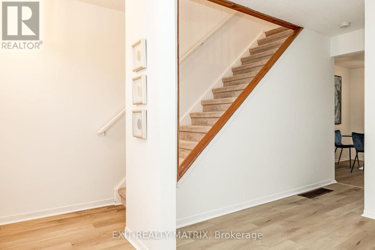 28643711/968-meadowlands-drive/carleton-heights/ottawa/ontario/K2C0K3_14
