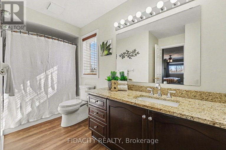 29601671/21-west-ridge-drive/stittsville-central/ottawa/ontario/K2S1S4_24