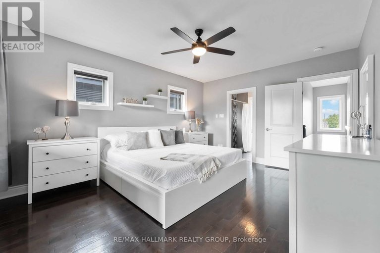 28931176/a-142-queen-mary-street/overbrookcastle-heights/ottawa/ontario/K1K1X5_13