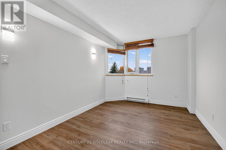 29306460/501-1500-riverside-drive/riverview-park/ottawa/ontario/K1G4J4_21