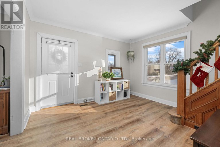 29175532/11505-queen-street/north-dundas-mountain-twp/north-dundas/ontario/K0E1J0_17