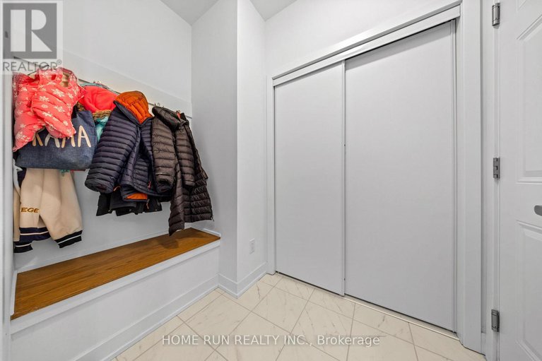 29431127/909-beckton-heights/stittsville-south/ottawa/ontario/K2S2X5_35