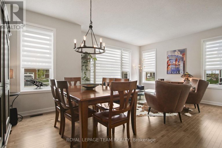 28291753/506-oldenburg-avenue/btwn-franktown-rd-fallowfield-rd/ottawa/ontario/K0A2Z0_18