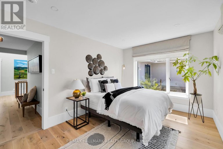 29588477/5567-south-island-park-drive/manotick-long-island-nicholls-island/ottawa/ontario/K4M1J2_29