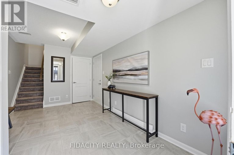 29646328/807-element-private/emerald-meadowstrailwest/ottawa/ontario/K2M0M8_4