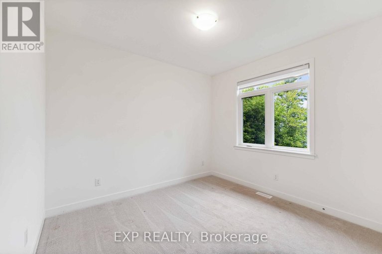 29644816/748-ovation-grove/leitrim/ottawa/ontario/K1T0X6_31