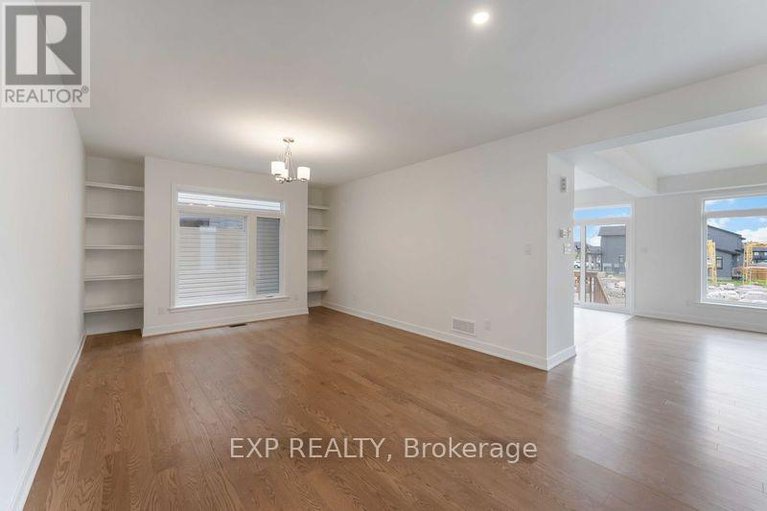 28326843/775-ovation-grove/leitrim/ottawa/ontario/K1T0X6_5