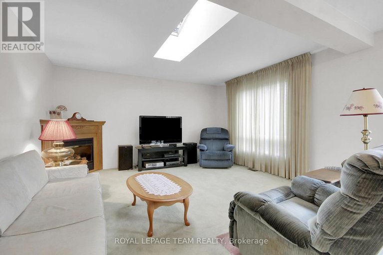 29677931/4-headingly-crescent/manordale/ottawa/ontario/K2G0Y3_14