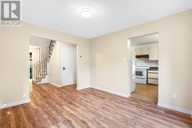 28886615/19-mcclure-crescent/katimavik/ottawa/ontario/K2L2H1_15