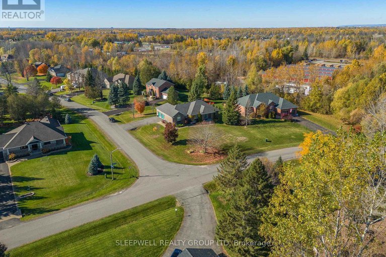 29058156/1040-misty-morning-lane/greely/ottawa/ontario/K4P1P8_2