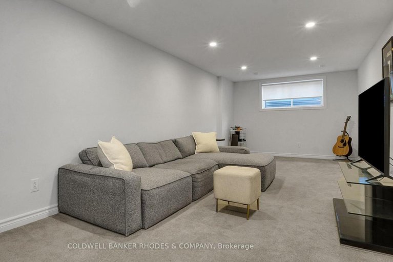 29588773/862-chipping-circle/riverside-south/ottawa/ontario/K4M0E7_32