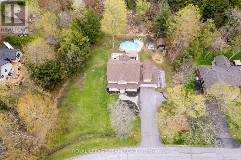 28316771/2377-pine-avenue/manotick-east-to-manotick-station/ottawa/ontario/K4M1B4_38