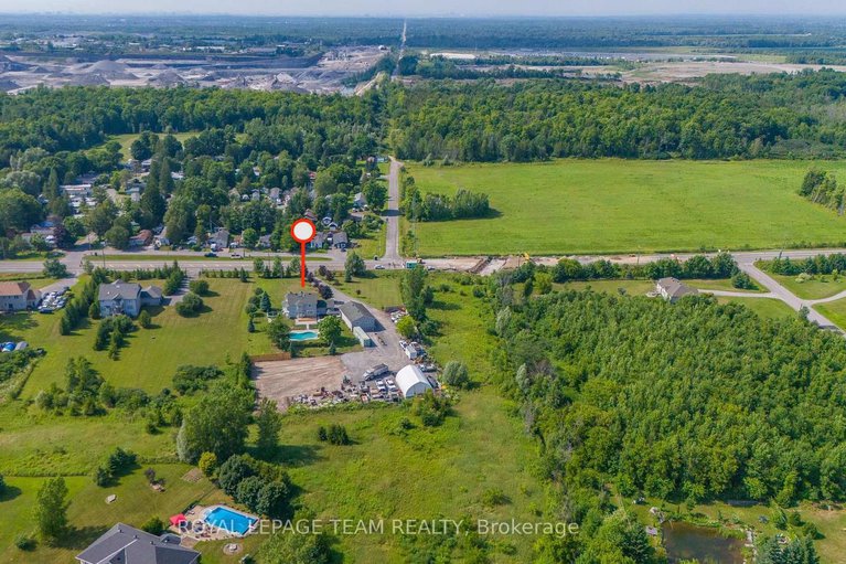 28628335/7474-mitch-owens-road/osgoode-twp-north-of-reg-rd-6/ottawa/ontario/K4P1K9_48