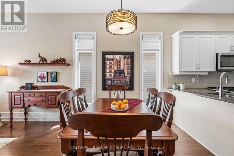 29658105/213-oxford-street-w/kemptville/north-grenville/ontario/K0G1J0_10