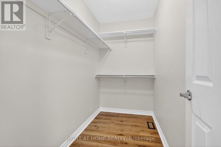 29406516/766-mayfly-crescent/half-moon-bay/ottawa/ontario/K2J6C7_32