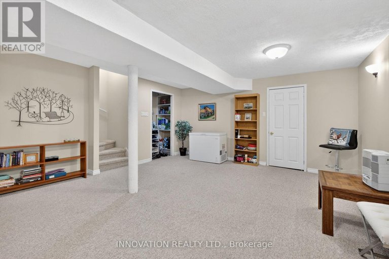 29674454/1698-teakdale-avenue/chapel-hill/ottawa/ontario/K1C6M4_32