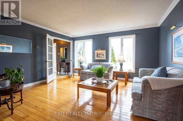 28213004/124-menard-street/embrun/russell/ontario/K0A1W1_7